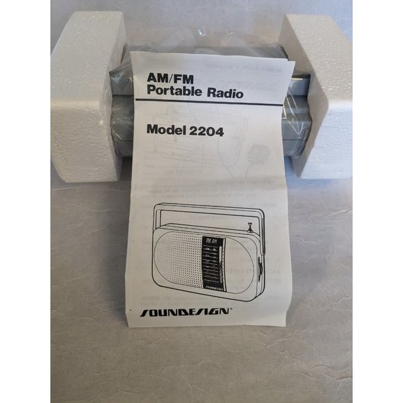NOS Soundesign Radio Portable AM FM Battery Gray 2204 SGY Prop Vintage Retro NIB - Picture 11 of 16